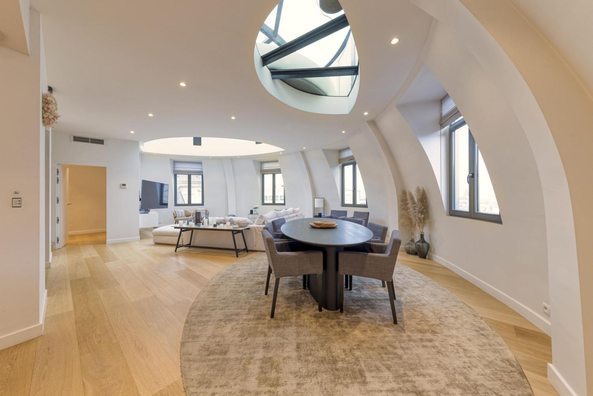 Triplex Penthouse In The City Center Bruselas Exterior foto